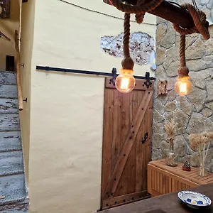 Casa Cuartel El Gastor